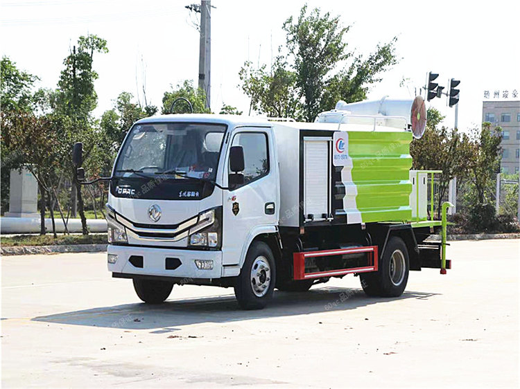 東風(fēng)多利卡藍(lán)牌抑塵車(chē)